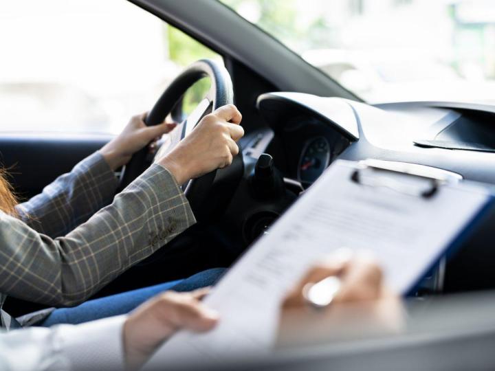 Service de location d'auto pour examen SAAQ Québec